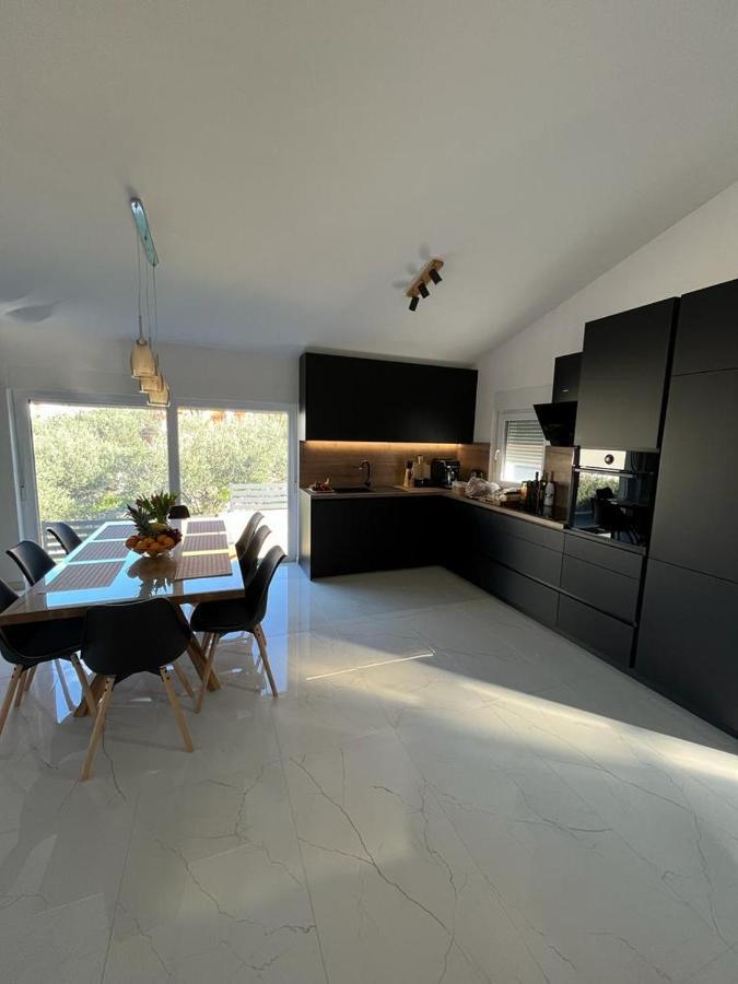 Luxury Villa Lana Apt, Seaview Terrace, Large Outdoor Space, Bbq Τρογκίρ Εξωτερικό φωτογραφία